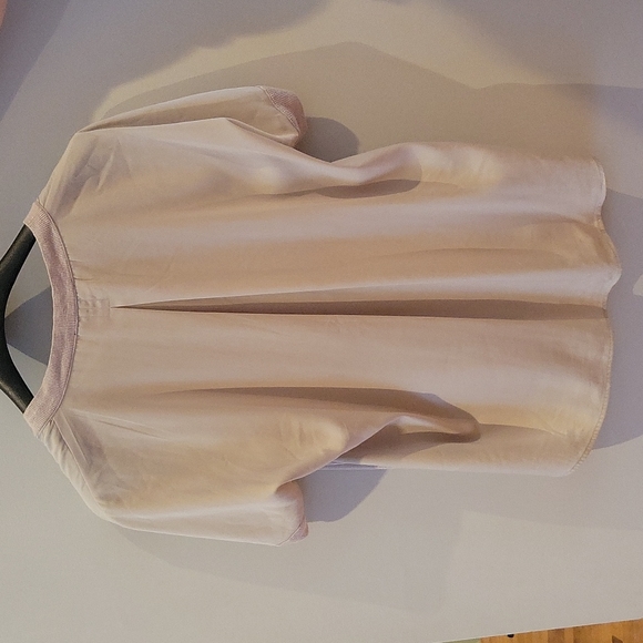 Medium cute top - Picture 2 of 2